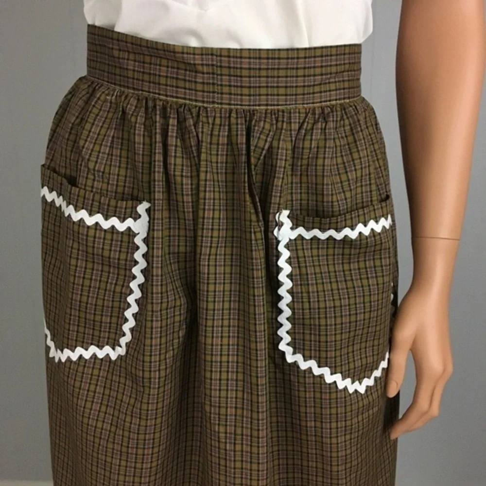 Vintage Brown Half Apron White Rick Rack Pockets Handmade Tie Sash Green Black - Picture 4 of 14